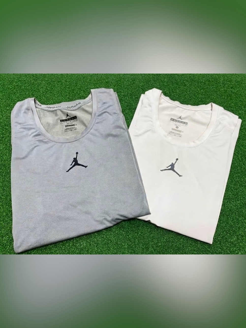 2 Jordan Training Compression Tank
Tops XL